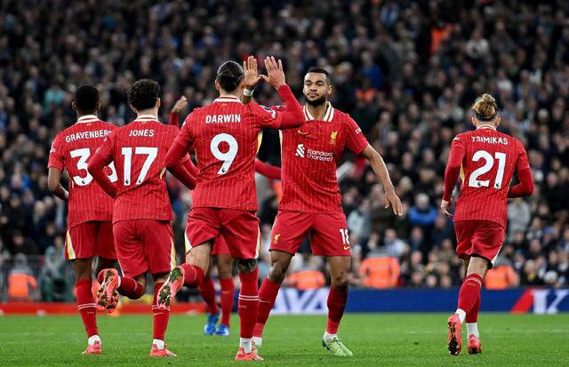 爱游戏网页版入口-曼城客场逆转击败对手，领先英超榜首