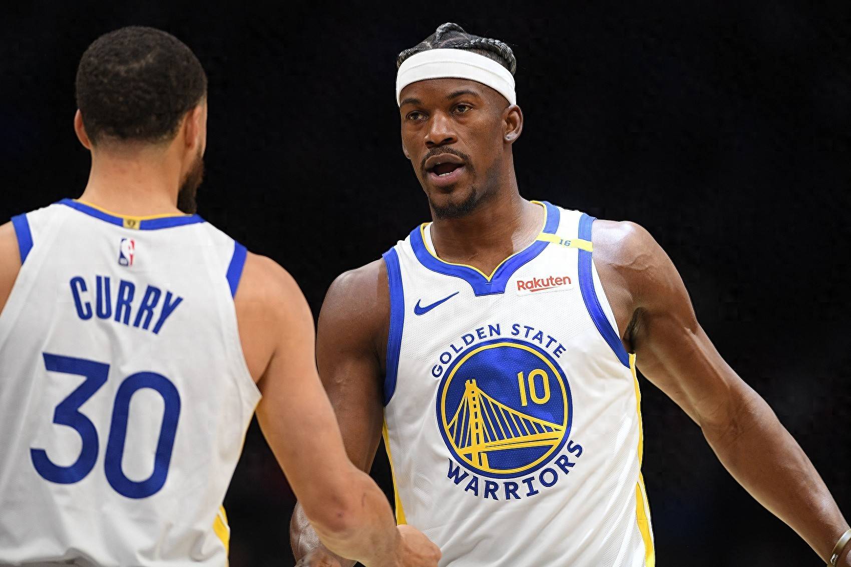 勇士不敌爵士，库里再遭伤病困扰