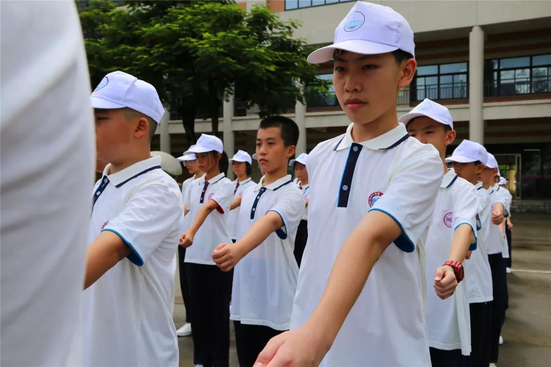 爱游戏入口-关于挑战未知：女足比赛中的变幻莫测的信息