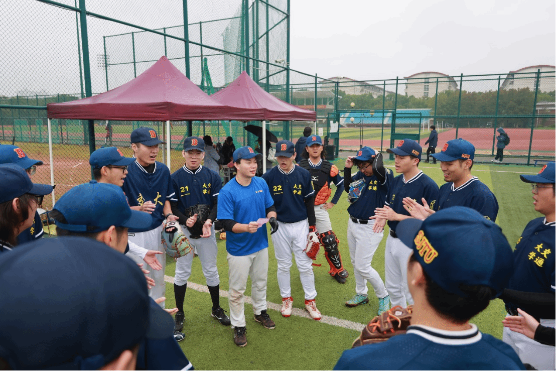 爱游戏网页版入口-根恩队对阵对手，斗志昂扬比赛激烈的简单介绍