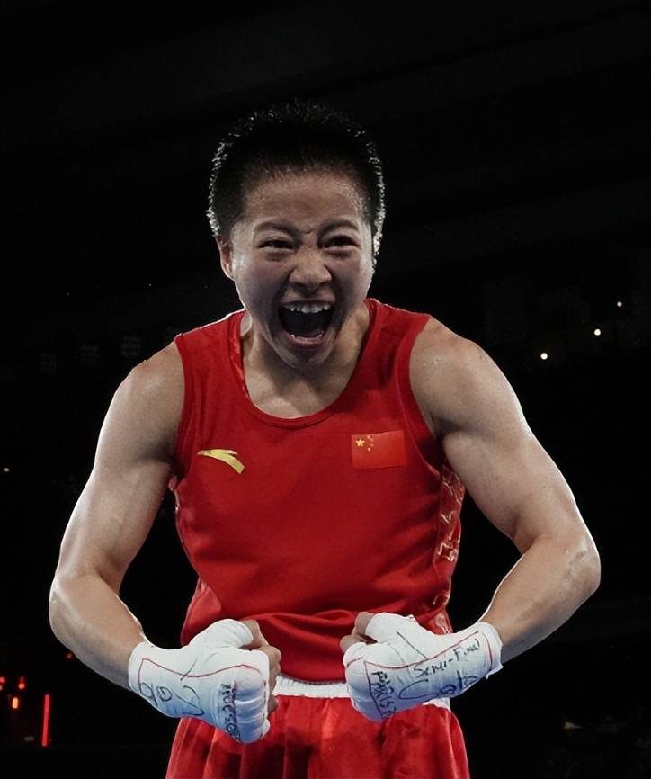 墨西哥拳击选手成功逆袭夺金