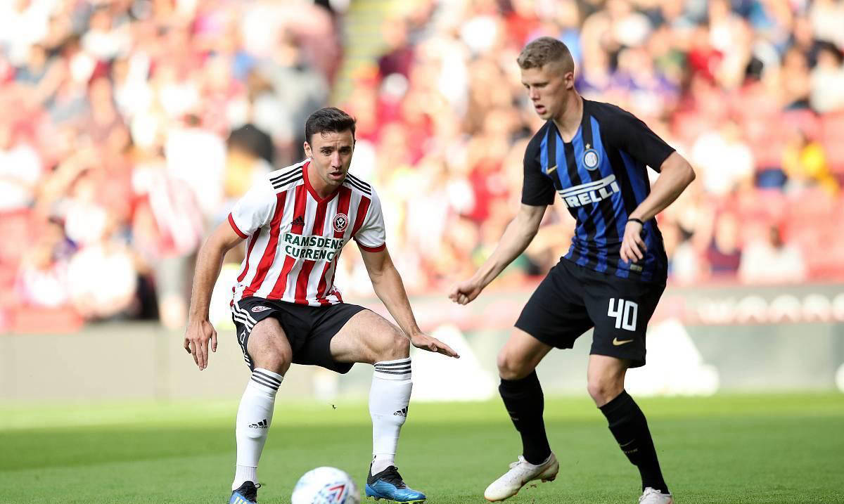 爱游戏app下载-斯旺西客场战胜普雷斯顿，打破连败势头的简单介绍