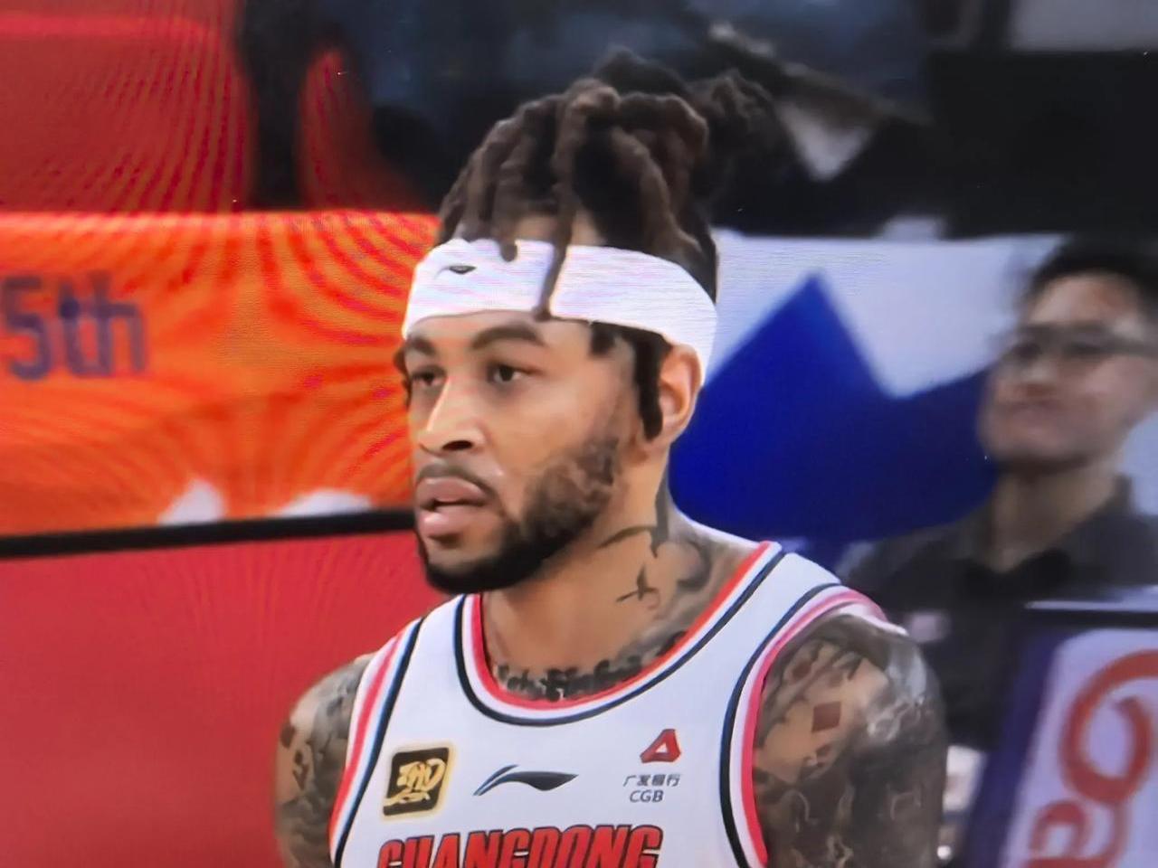 爱游戏中国官网-客场遭受惨败，遇到三连败困境的简单介绍