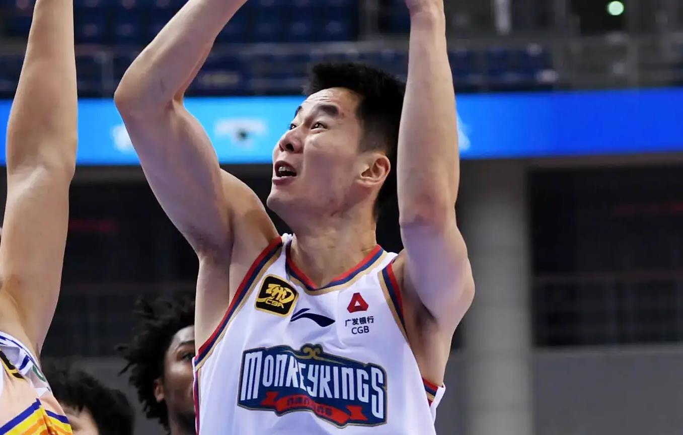 关于江苏男篮勇夺胜利，抢尽风头引人瞩目的信息