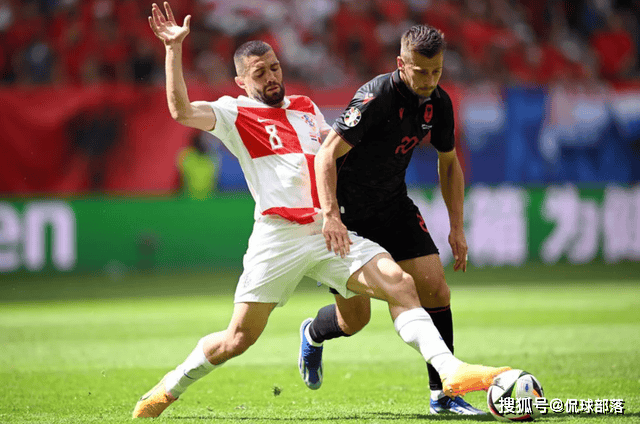 包含德国队连胜两场，挺进欧洲杯，获得晋级机会的词条