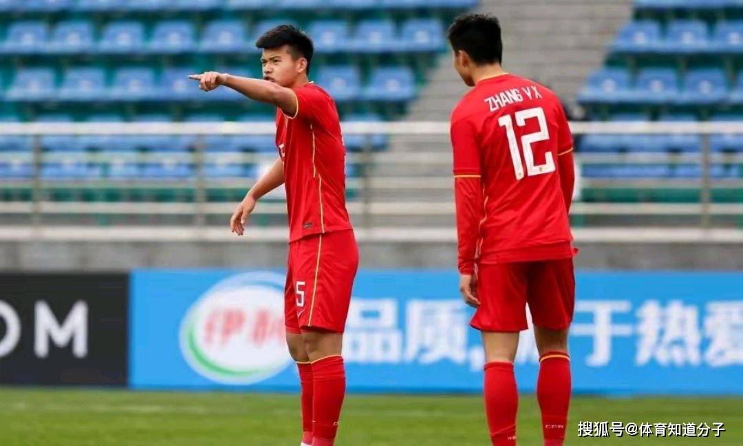 国内足球职业领域最近一场比赛：一方力挫敌手称霸的简单介绍