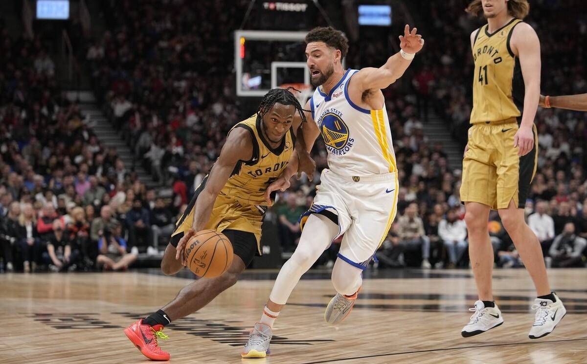 爱游戏官网入口-关于勇士队击败猛龙，保持季后赛优势的信息