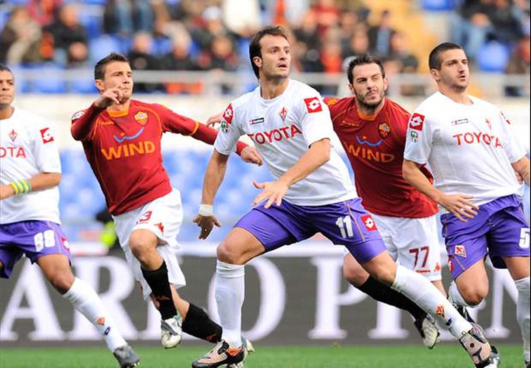 爱游戏在线登录-关于佛罗伦萨战胜罗马，提升排名的信息